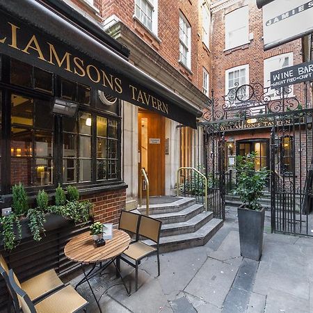 Roomspace Serviced Apartments - Groveland Court Londres Chambre photo